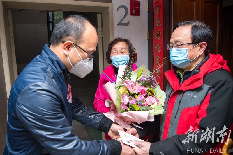 亿博官方在线入口关于今晨突围战来临，波尔图围绕社区盾伤情更新，信心回归，医务组通报恢复的信息